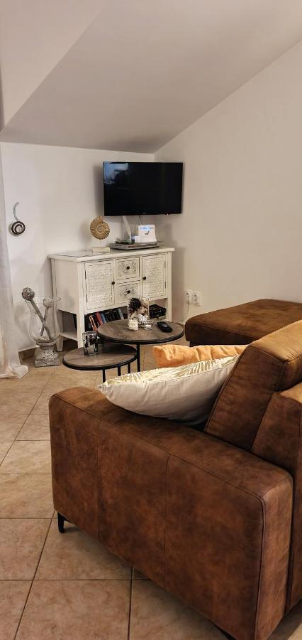 Apartment Kate Slatine Zewnętrze zdjęcie