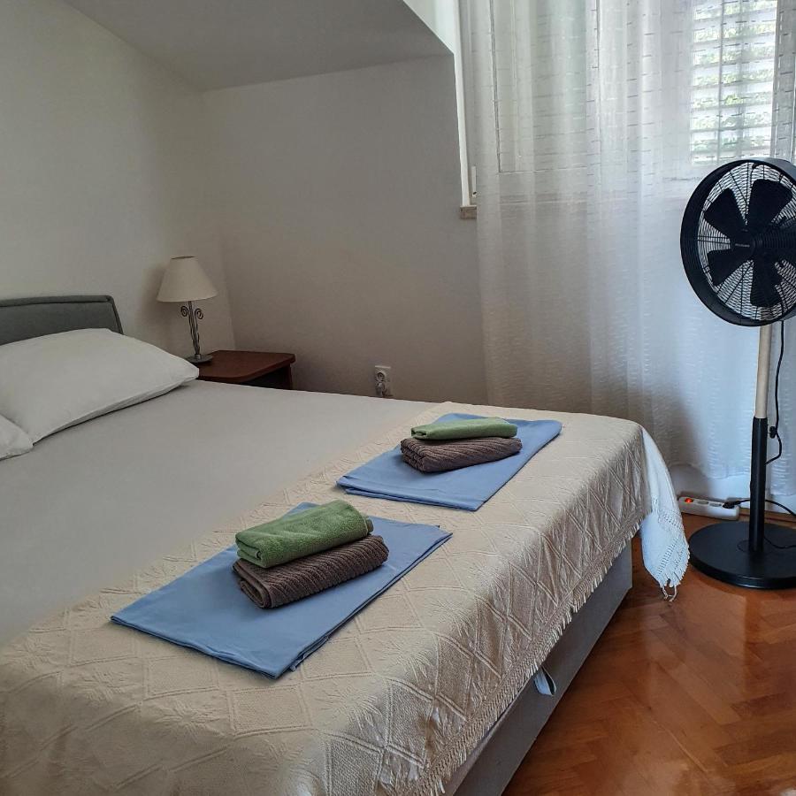 Apartment Kate Slatine Zewnętrze zdjęcie